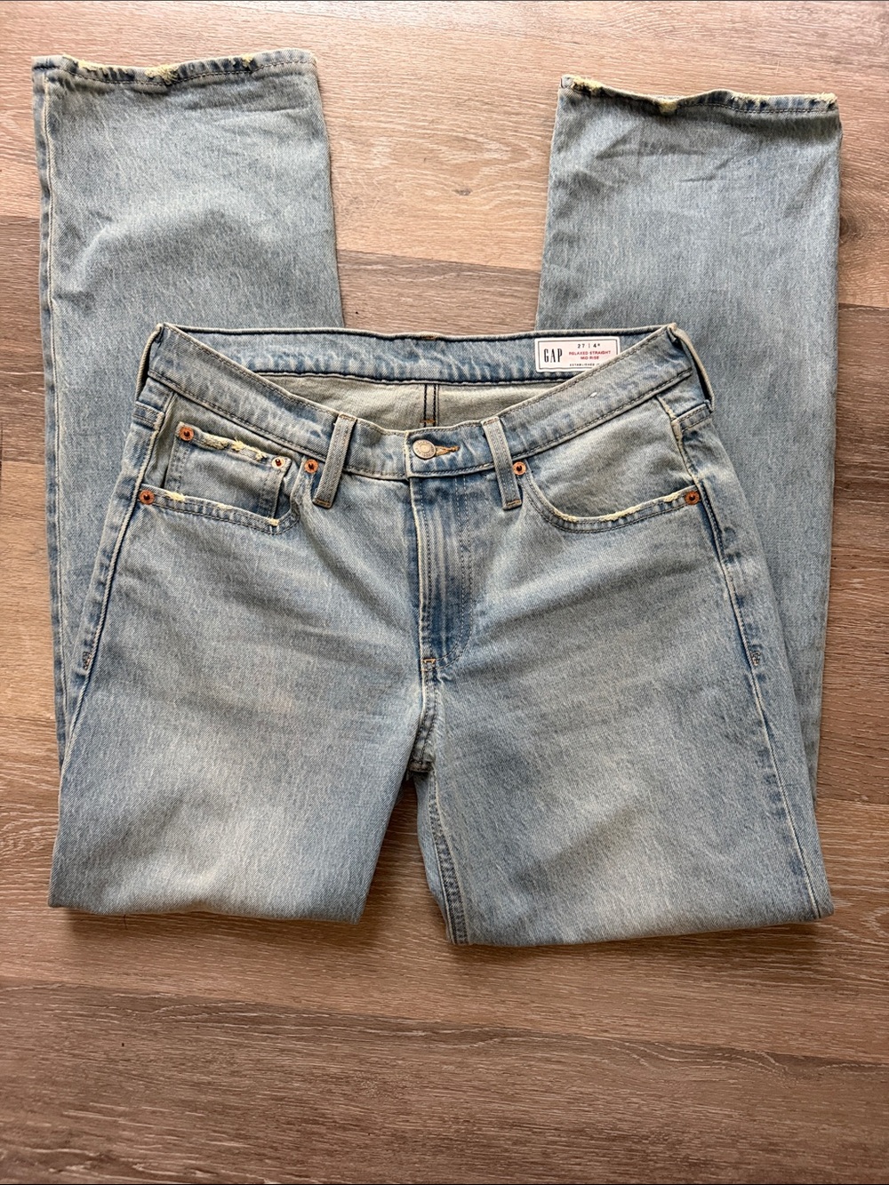 GAP Light Blue Straight Leg Women’s Jeans
